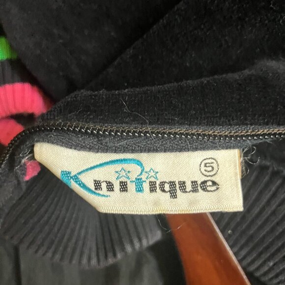 Vintage High-Neck Mini Dress - Picture 8 of 8